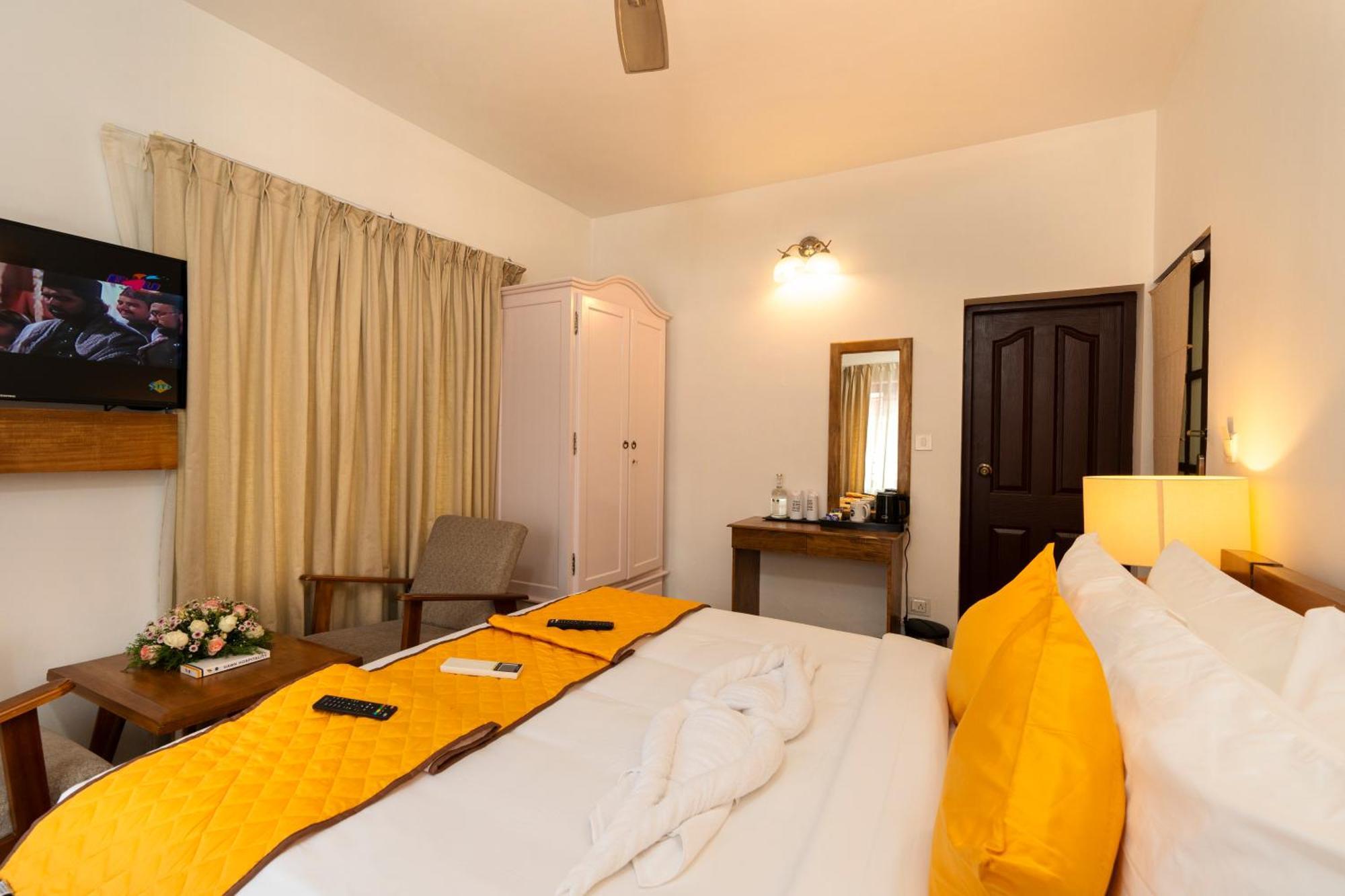 Solo Inn By Hawk Hospitality Kochi Εξωτερικό φωτογραφία