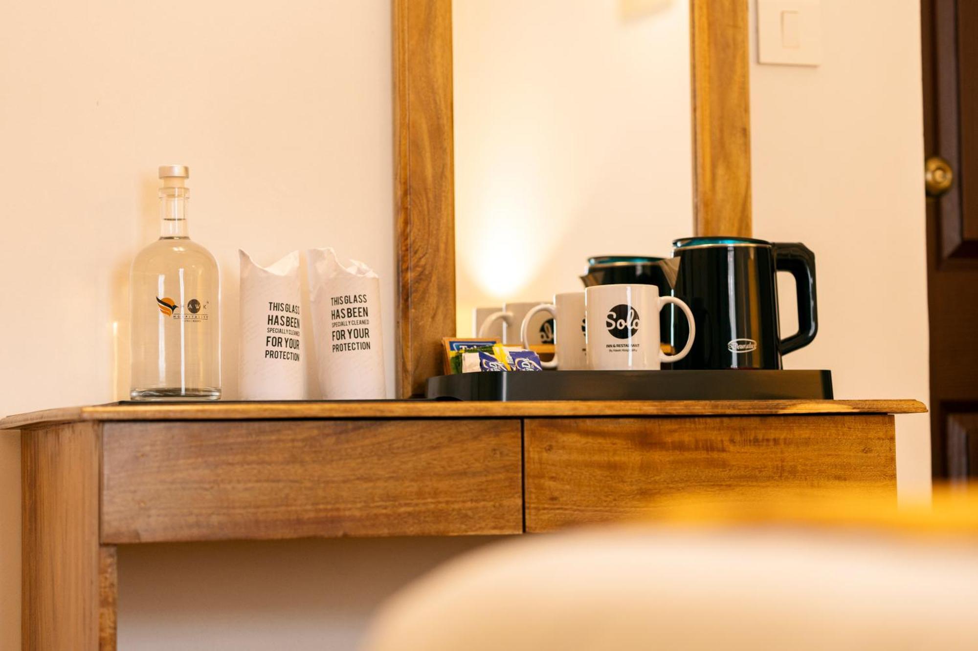 Solo Inn By Hawk Hospitality Kochi Εξωτερικό φωτογραφία
