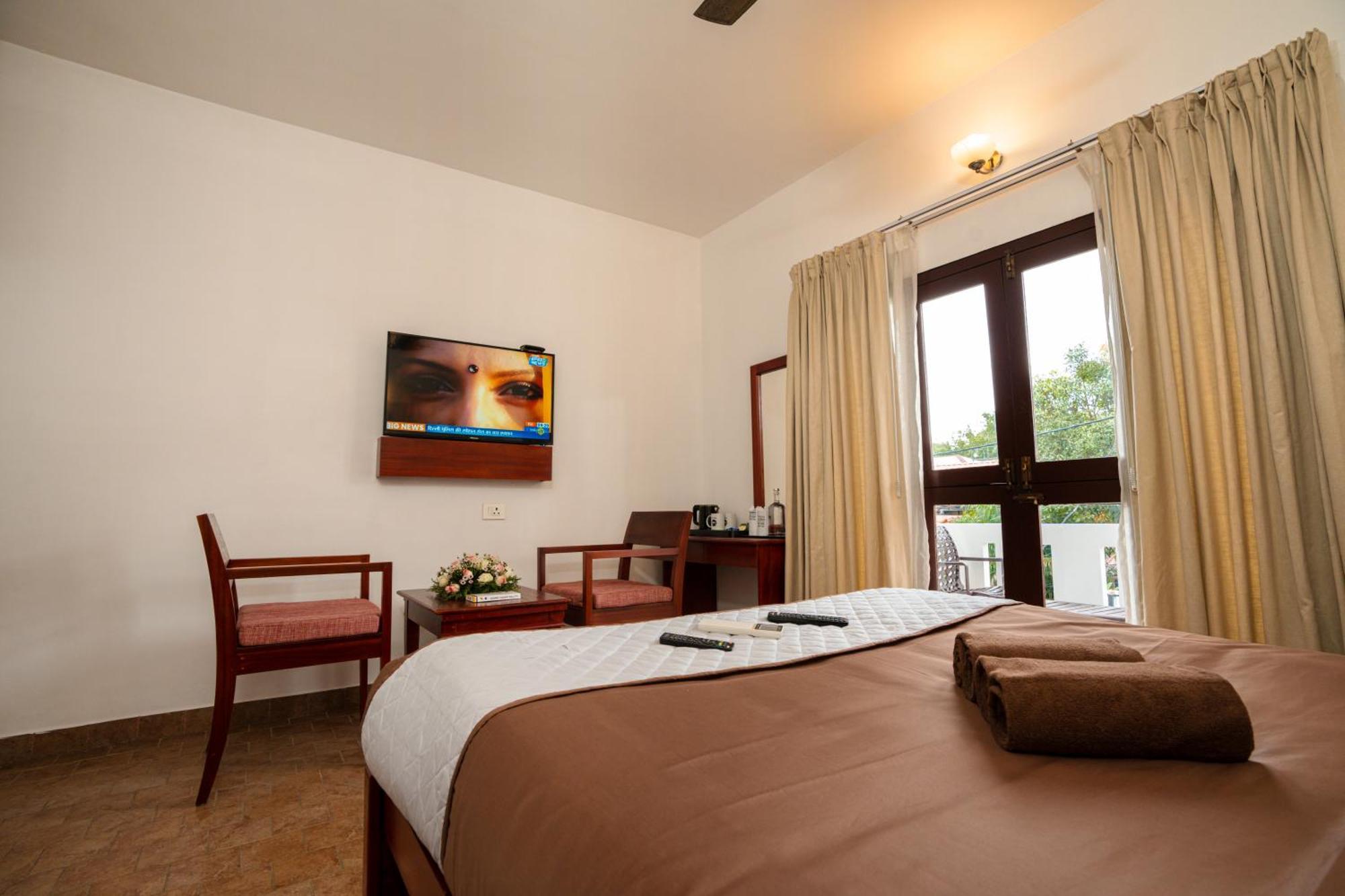 Solo Inn By Hawk Hospitality Kochi Εξωτερικό φωτογραφία