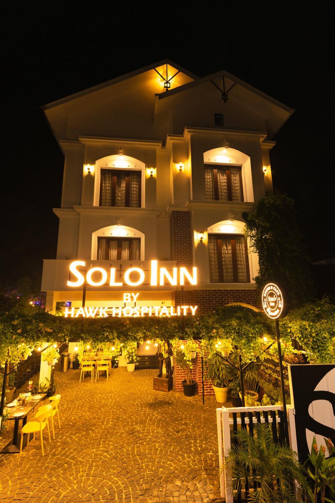 Solo Inn By Hawk Hospitality Kochi Εξωτερικό φωτογραφία